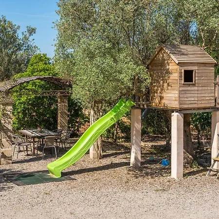 Holiday home Tries