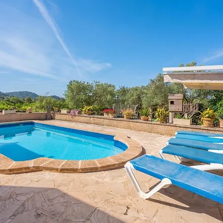 Tries Holiday home *